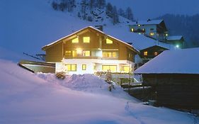 Apartments Residence Alta Badia